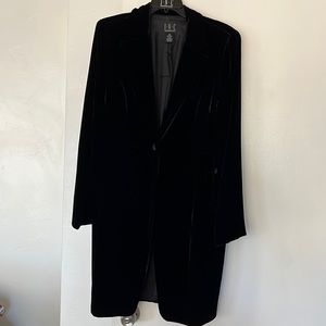 I.N.C. Silk/Rayon Velvet Coat Beautiful Shape One Button No Pockets Price Drop